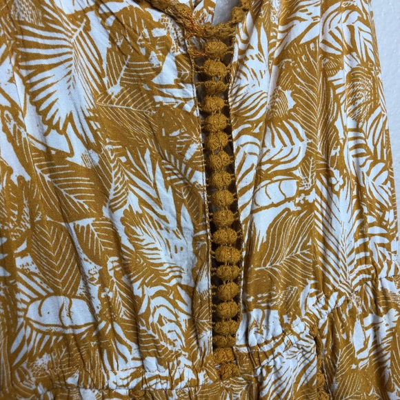 Xhilaration mustard yellow & white romper - Picture 2 of 5